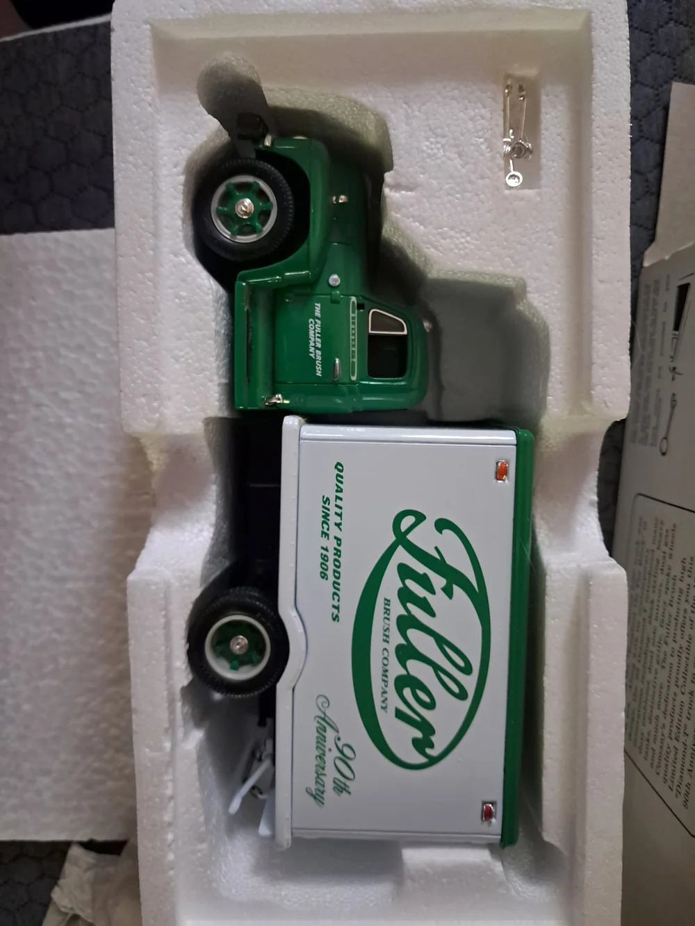 Fuller Brush Company 1955 Diamond-T Green & White Delivery Toy Truck